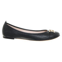 Escada Ballerinas in black