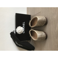 Chanel Slippers/Ballerina's Leer in Beige