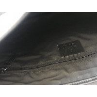 Gucci Handtasche aus Canvas in Schwarz