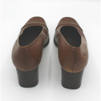 Balenciaga Pumps/Peeptoes Leather in Brown