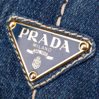 Prada Umhängetasche aus Jeansstoff in Blau