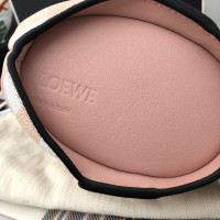 Loewe Umhängetasche aus Leder in Rosa / Pink