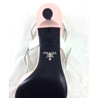 Prada Pumps/Peeptoes Leather in Pink