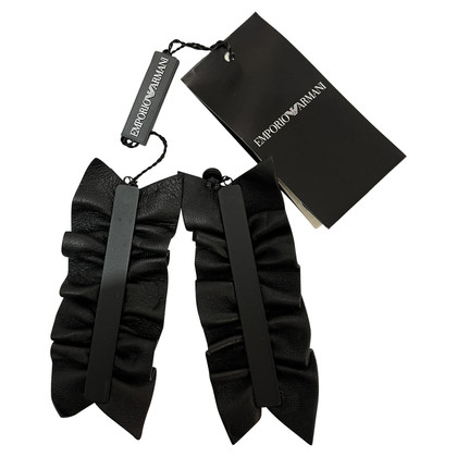 Emporio Armani Ohrring aus Leder in Schwarz