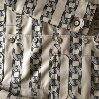 Chanel Jacket/Coat Silk in Beige