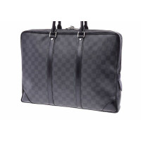 Louis Vuitton Handtasche aus Canvas in Schwarz