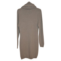 Allude Cashmere dress with shawl collar