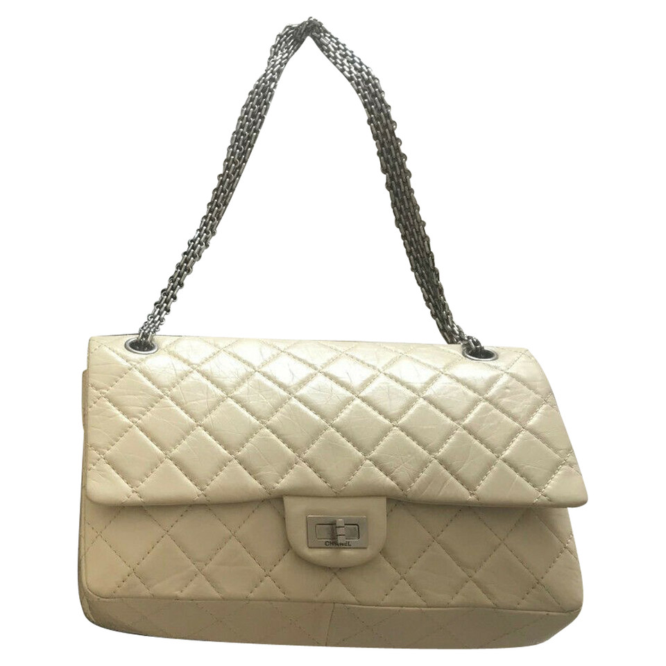 Chanel Flap Bag Leer in Crème