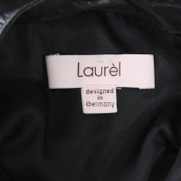 Laurèl Schwarzes Kleid aus Leder