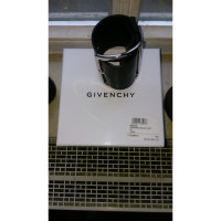 Givenchy Armreif/Armband aus Leder in Schwarz
