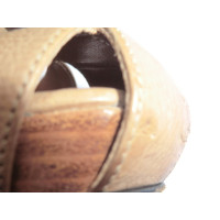 Hugo Boss Sandalen aus Leder in Braun