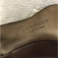Givenchy Stiefel aus Leder in Braun