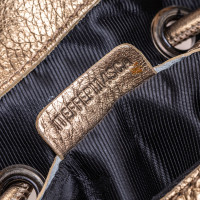 Burberry Tote Bag aus Leder in Gold