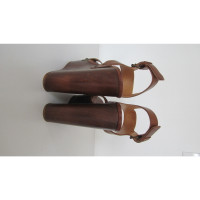 Lanvin Sandalen aus Leder in Braun