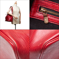 Louis Vuitton Sac Noé aus Leder in Rot