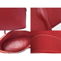 Hermès Handtasche aus Leder in Rot