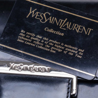 Yves Saint Laurent Handtasche aus Leder in Schwarz