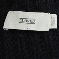 Closed Pullover in Blau