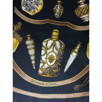 Hermès Scarf/Shawl Silk in Black