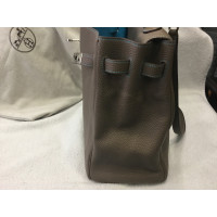 Hermès Handbag Leather in Taupe