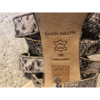 Karen Millen Sandalen aus Leder in Beige