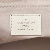 Louis Vuitton Montaigne aus Leder in Weiß
