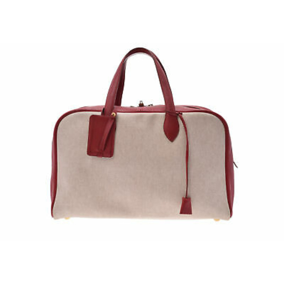Hermès Victoria Bag Leather in Red