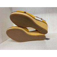 Tommy Hilfiger Sandals in Yellow