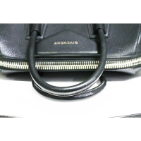 Givenchy Antigona Leather in Black