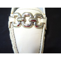 Prada Slippers/Ballerinas Leather in Cream