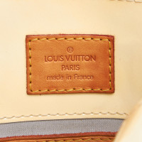 Louis Vuitton Reade Leather in Beige
