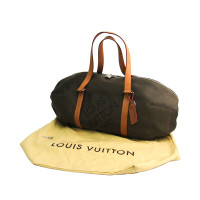 Louis Vuitton attaquant