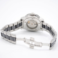 Versace Armbanduhr aus Stahl in Schwarz