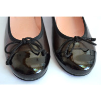 Pretty Ballerinas Pumps/Peeptoes aus Leder in Braun