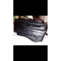 Chloé Handtasche aus Pelz in Schwarz