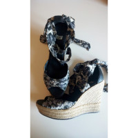 Ugg Australia Sandalen aus Leder in Grau
