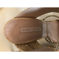 Pura Lopez Sandali in Pelle in Oro