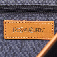 Yves Saint Laurent Umhängetasche in Schwarz