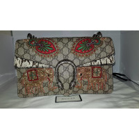Gucci Dionysus Shoulder Bag aus Leder in Beige