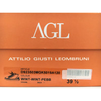 Agl Chaussures à lacets en Taupe