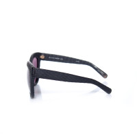 Linda Farrow Sonnenbrille aus Leder in Schwarz