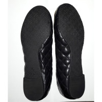 Tory Burch Chaussons/Ballerines en Cuir en Noir