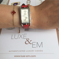 Hermès Armbanduhr aus Stahl in Rot