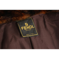 Fendi Jacke/Mantel aus Pelz in Braun
