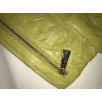 Coccinelle Clutch Leer in Groen