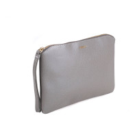 Furla Clutch aus Leder in Grau