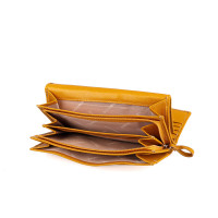 Coccinelle Täschchen/Portemonnaie aus Leder in Gelb
