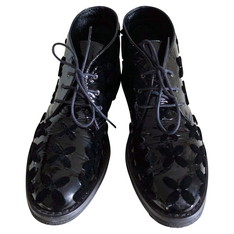 alaia shoes online