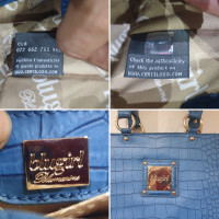 Blumarine Handtasche aus Leder in Türkis