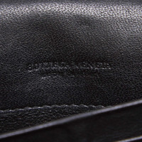 Bottega Veneta Täschchen/Portemonnaie aus Leder in Schwarz